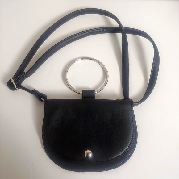 Art Class Girl's Ring Top Handle Crossbody Bag BLK - Picture 3 of 6
